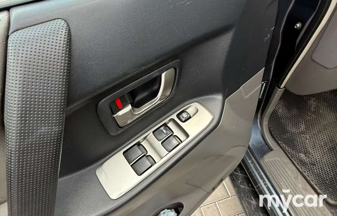 Mitsubishi Pajero 2005