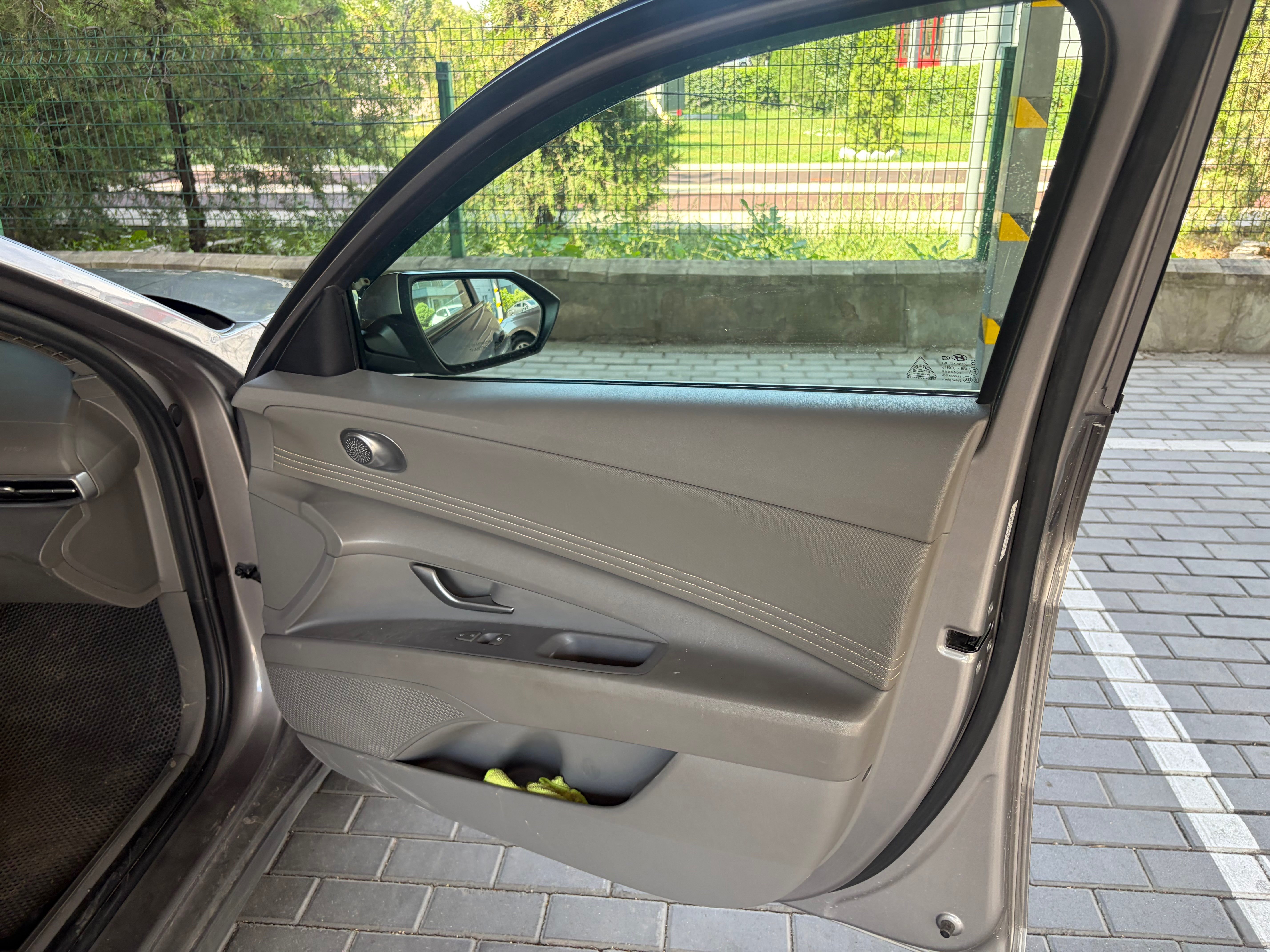 Hyundai Elantra 2021