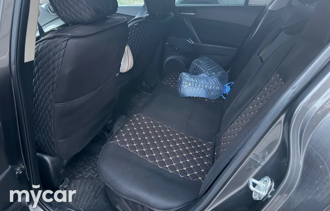Mazda 3 2013