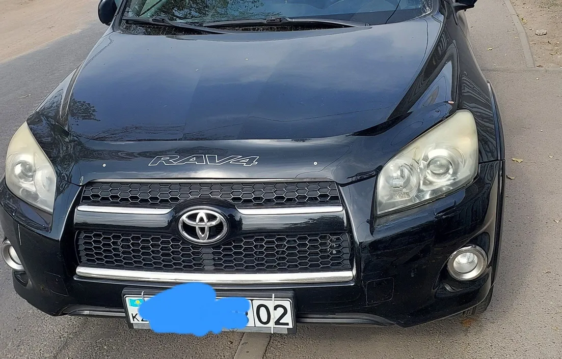 Toyota RAV4 2010