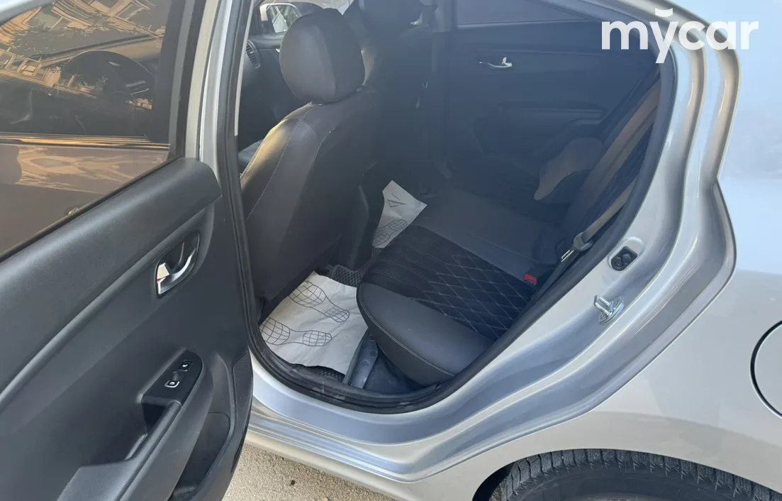 Kia Rio 2021