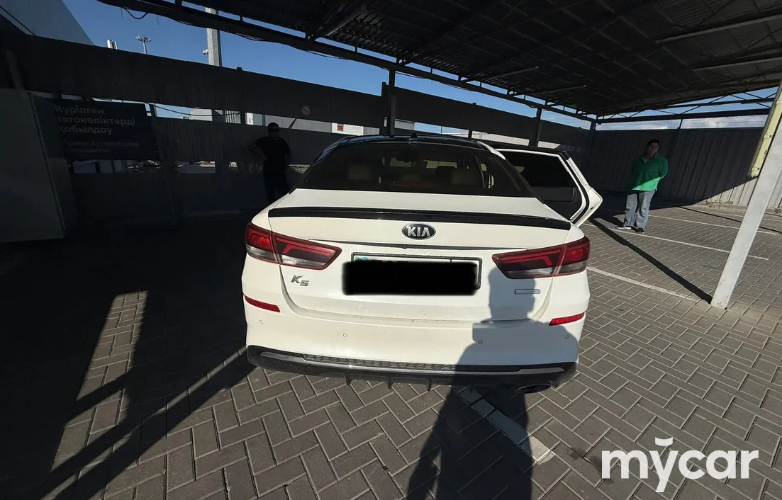 Kia K5 2019