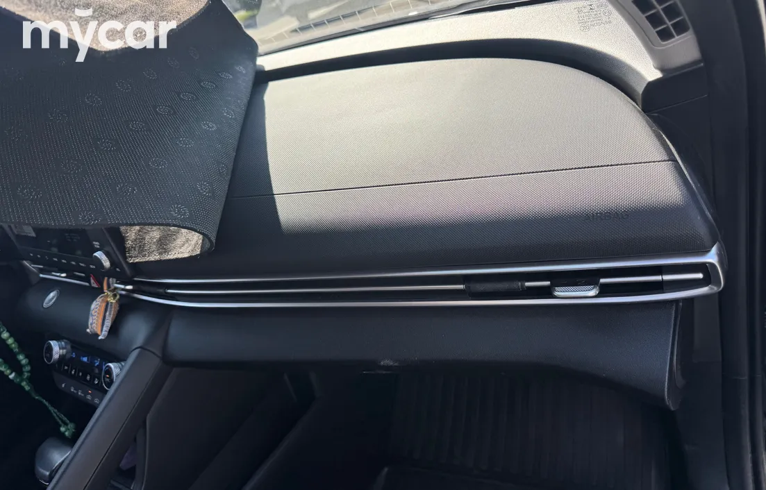 Hyundai Elantra 2022