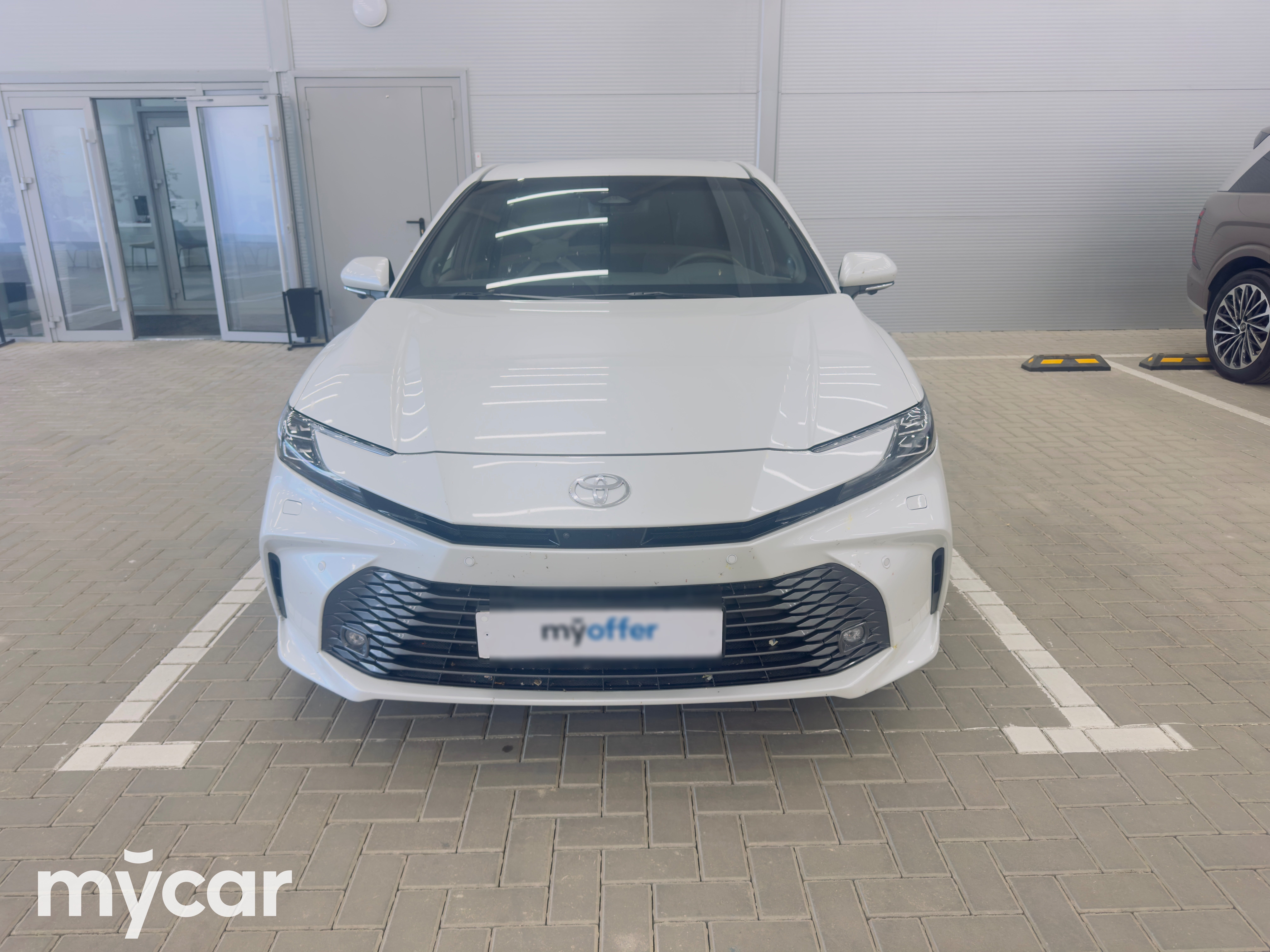 Toyota Camry 2024