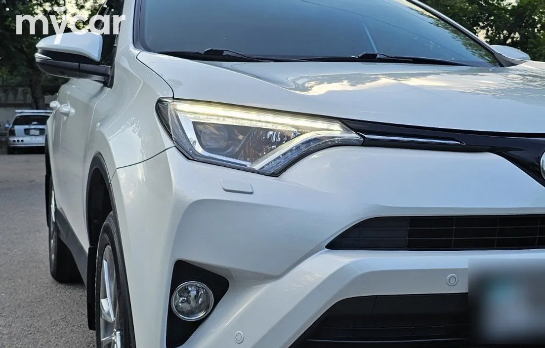 Toyota RAV4 2018
