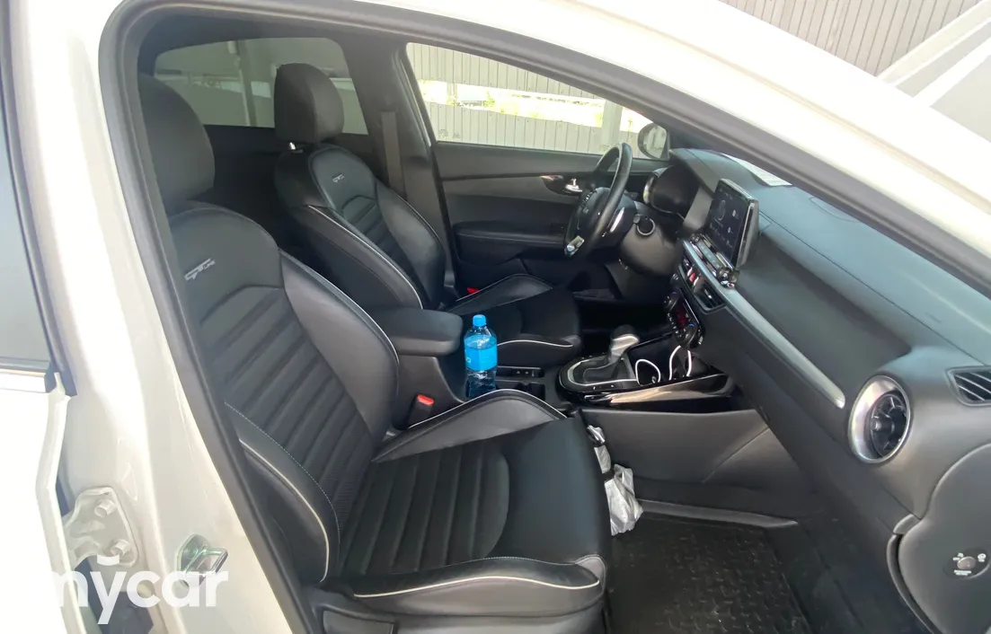 Kia Cerato 2022