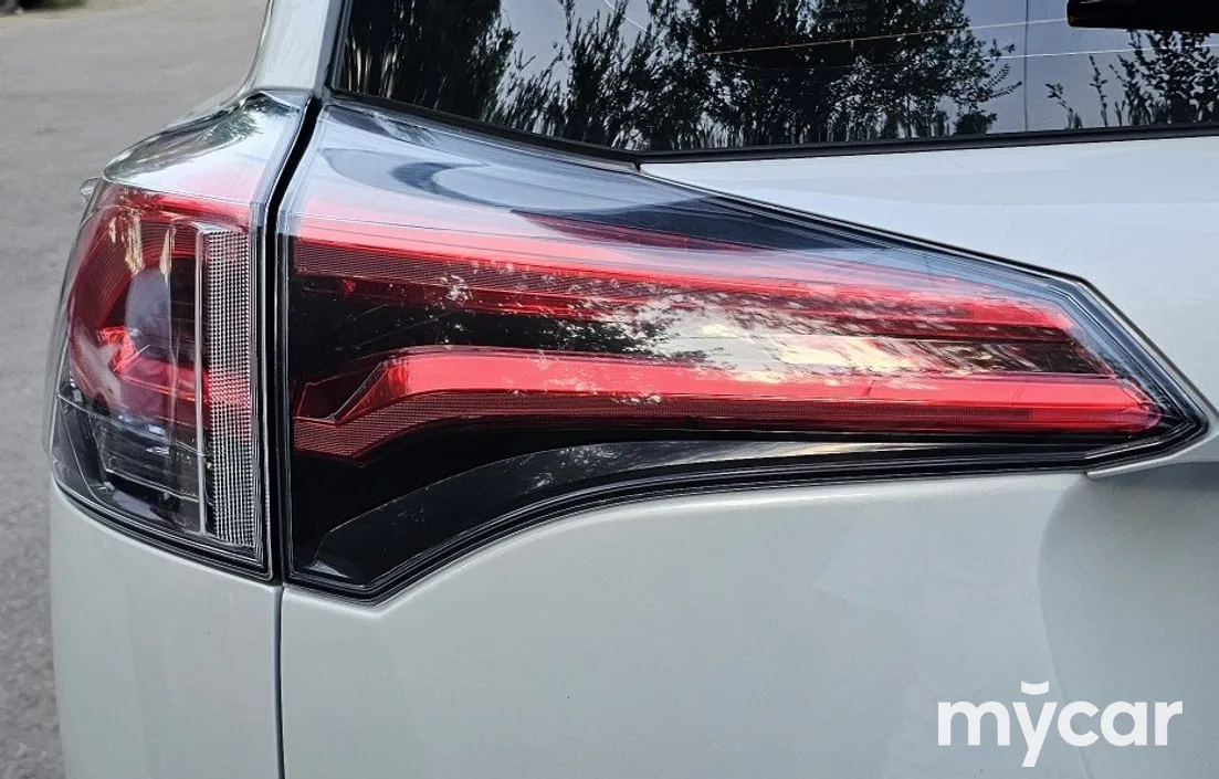 Toyota RAV4 2018
