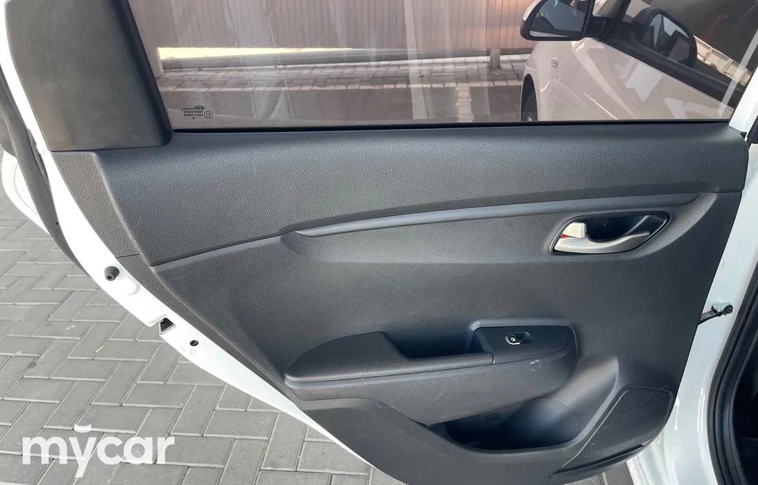 Kia Rio 2021