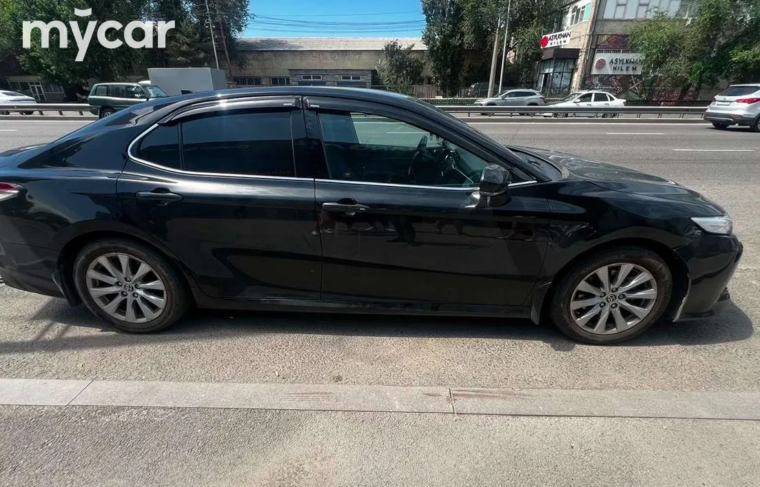 Toyota Camry 2020