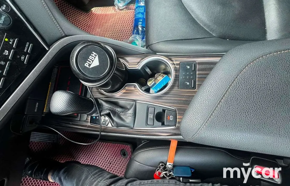 Toyota Camry 2020