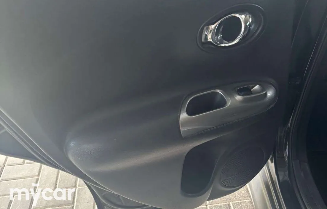 Nissan Juke 2012