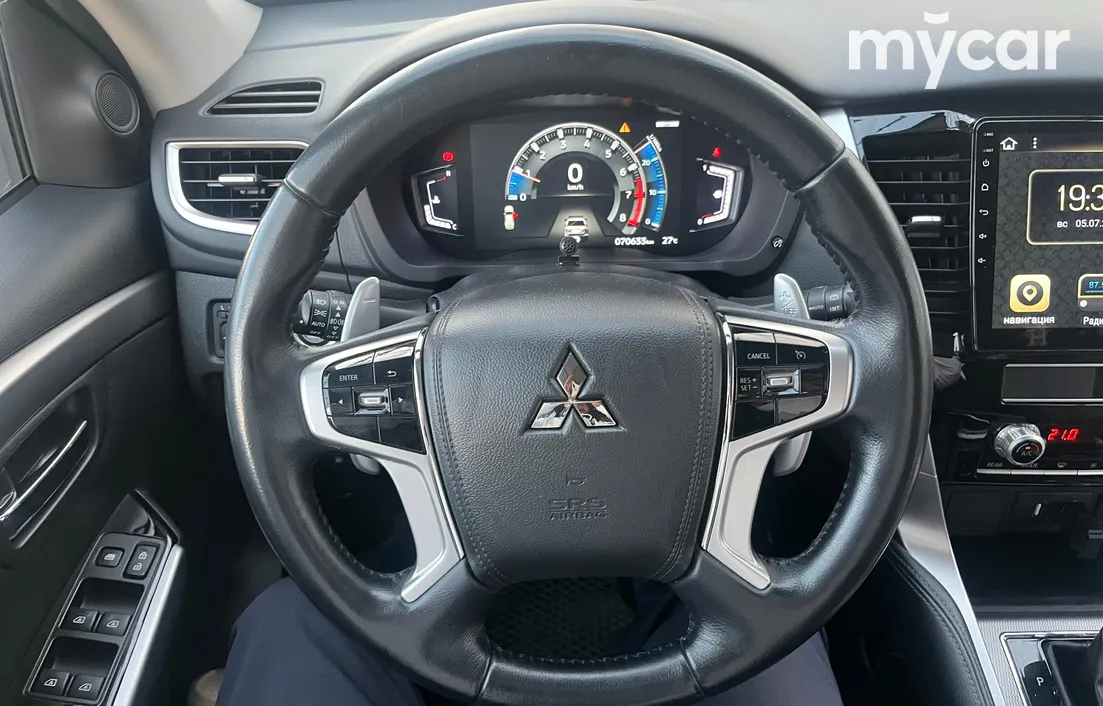 Mitsubishi Pajero Sport 2020