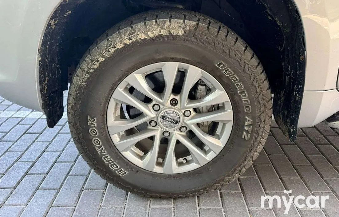 Toyota Land Cruiser Prado 2011