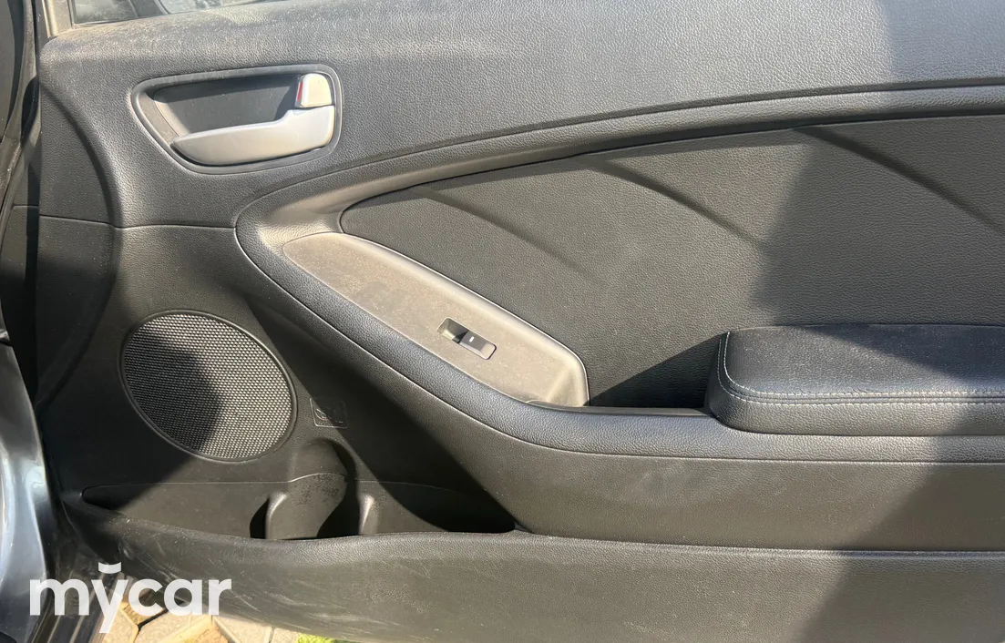 Kia Cerato 2013