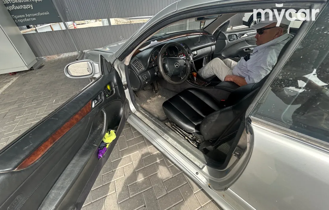 Mercedes-Benz CLK-Класс 1998