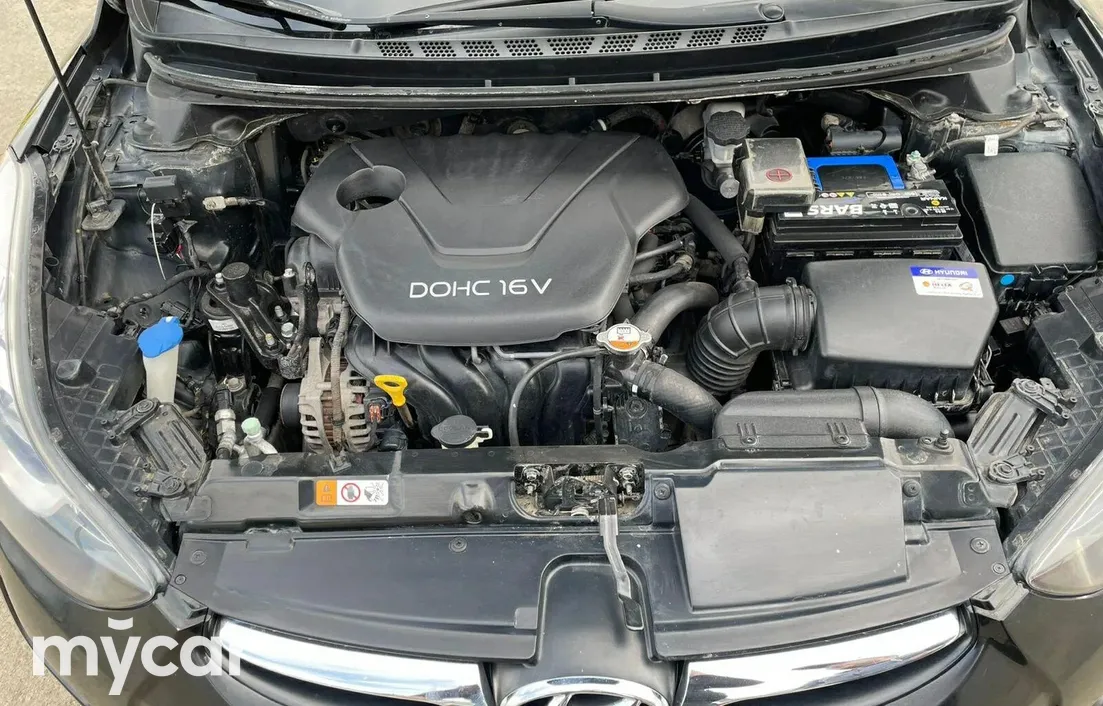 Hyundai Elantra 2013