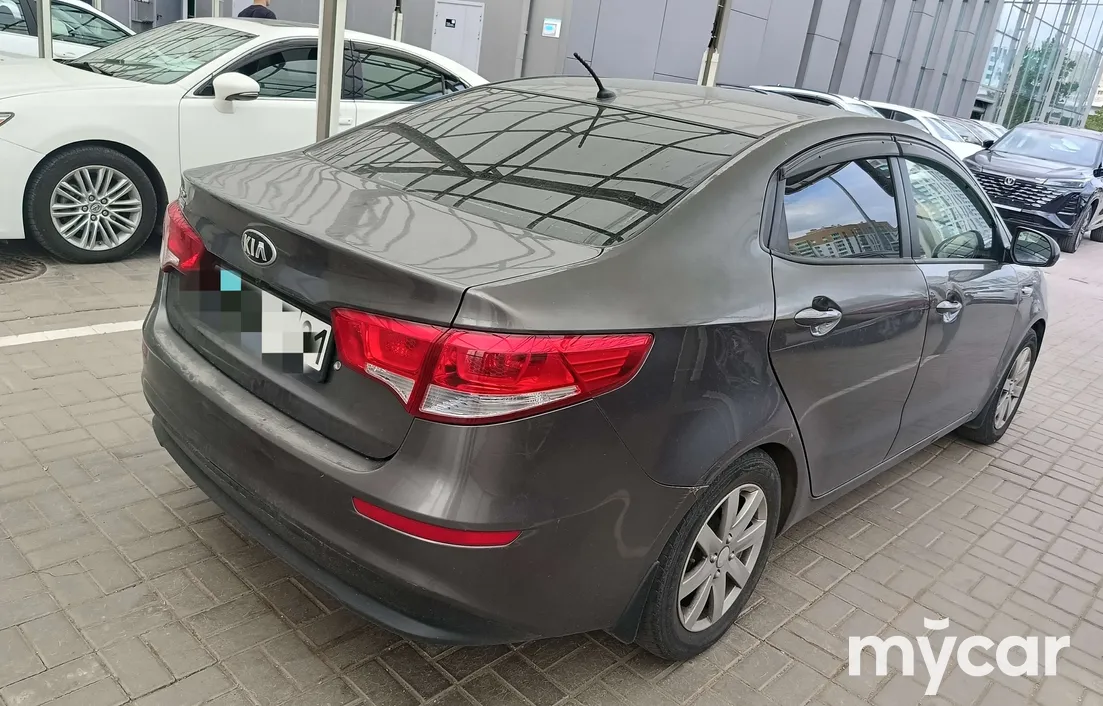 Kia Rio 2015