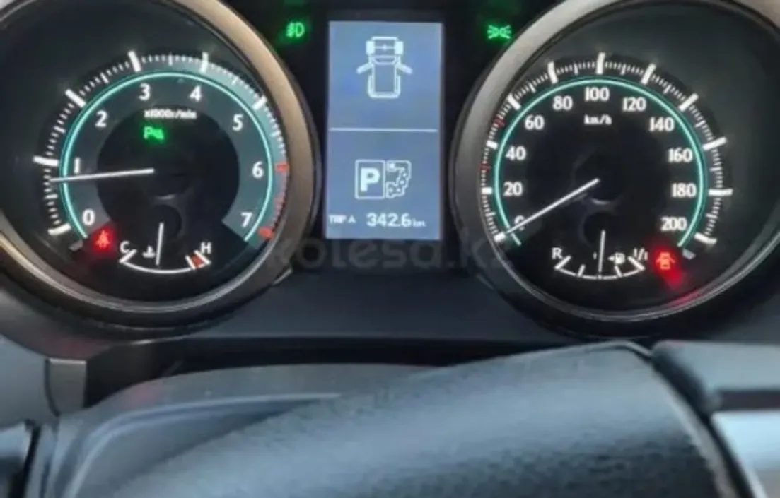 Toyota Land Cruiser Prado 2010