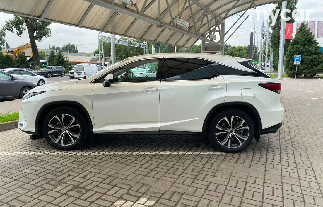 Lexus RX 2020