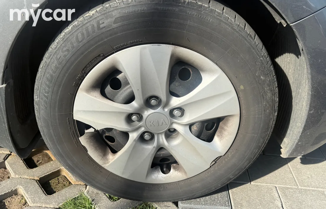 Kia Cerato 2013