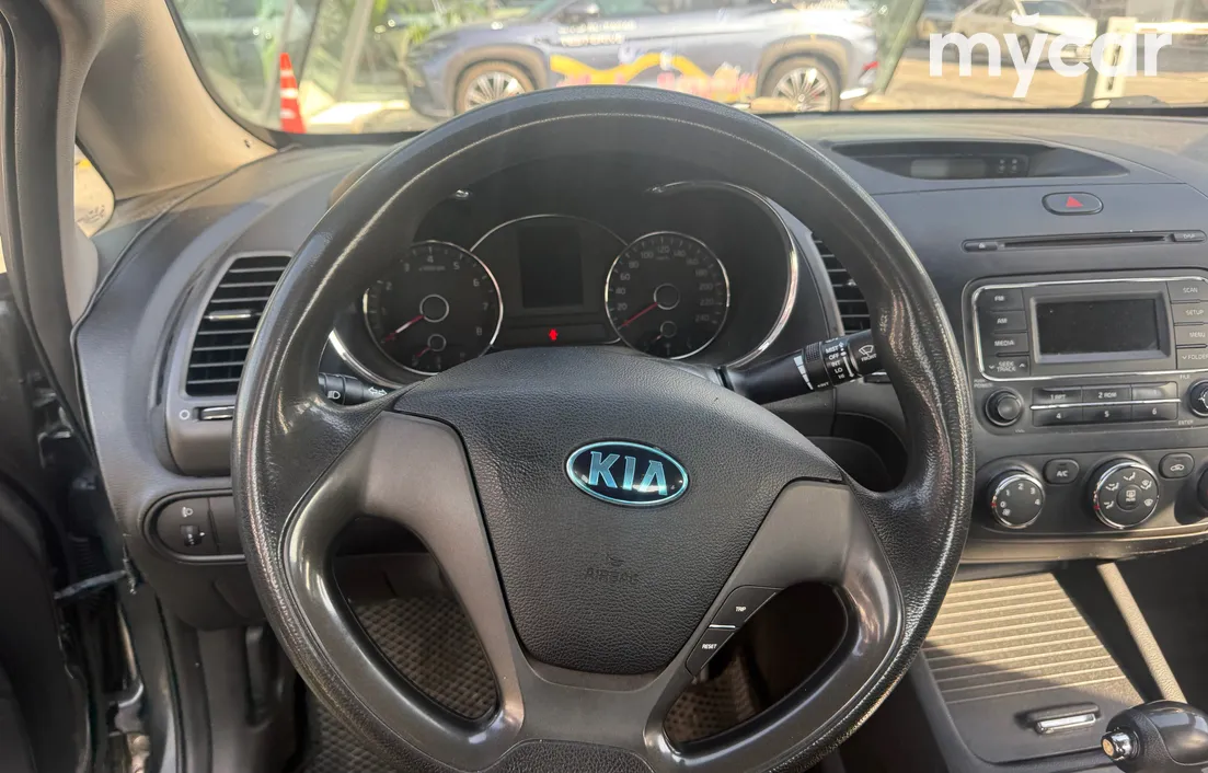 Kia Cerato 2013