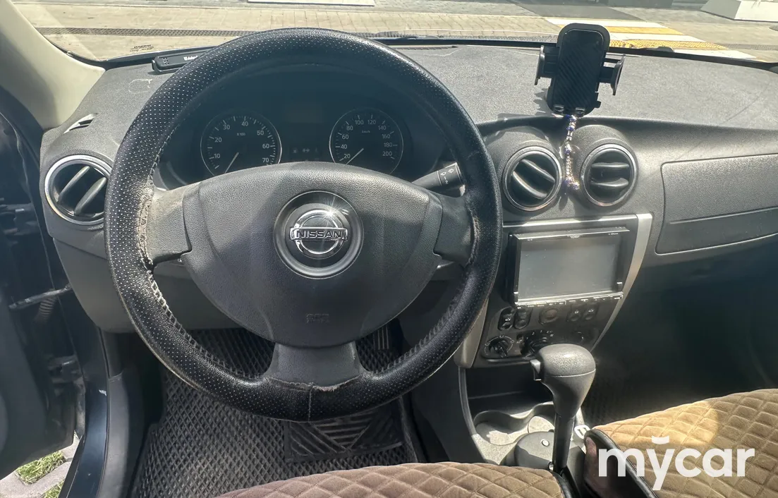 Nissan Almera 2014