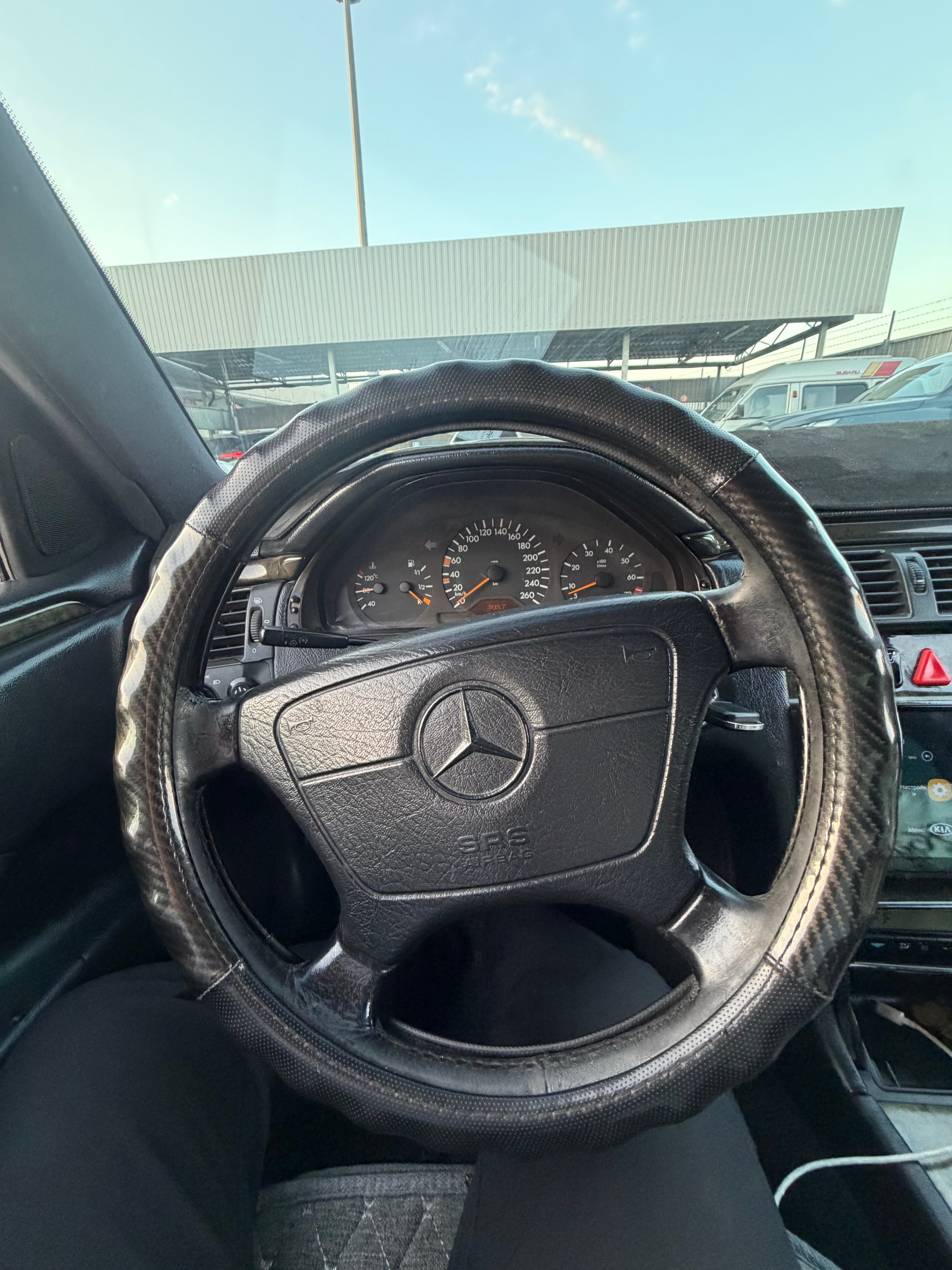 Mercedes-Benz E-Класс 1996