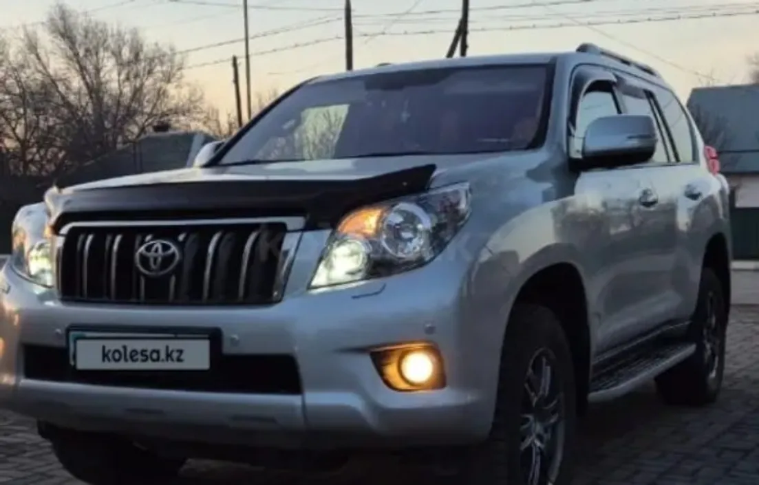 Toyota Land Cruiser Prado 2010