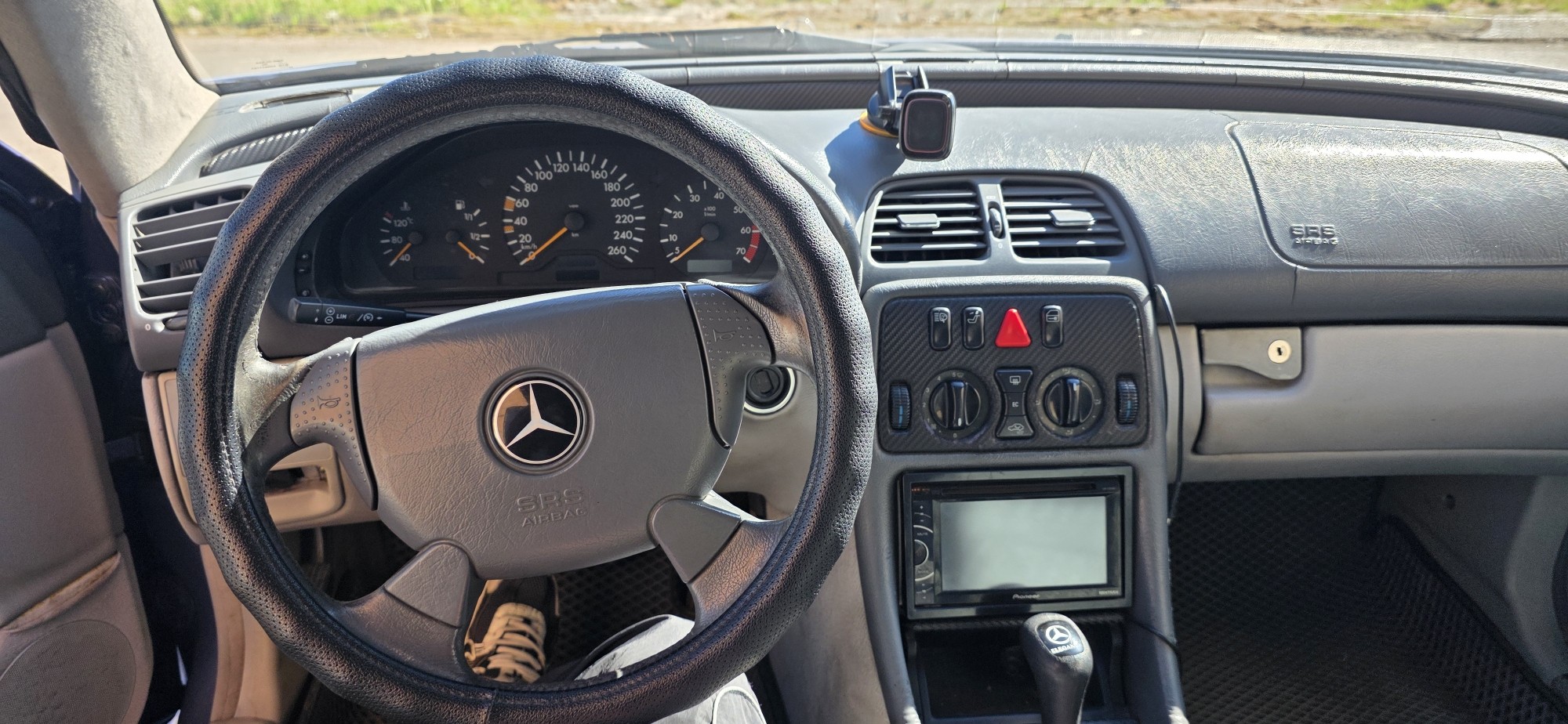 Mercedes-Benz CLK-Класс 1998