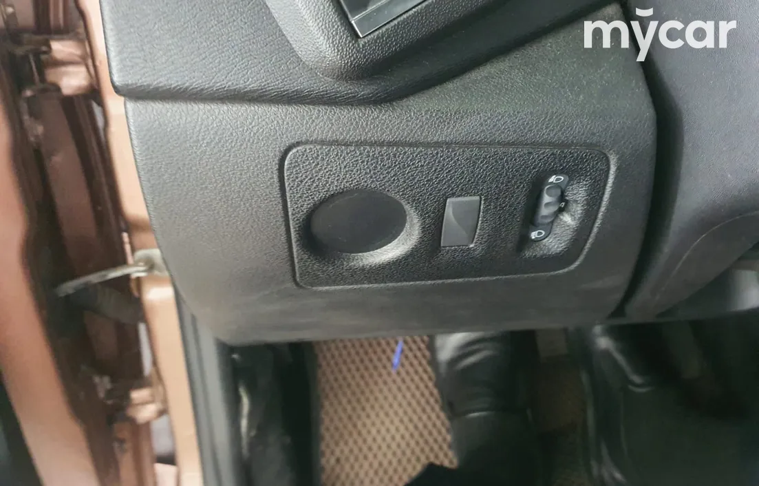 LADA XRAY 2019