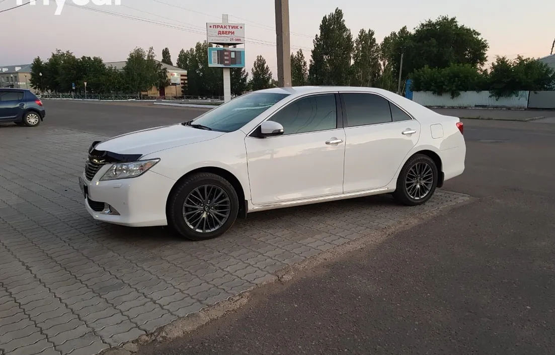Toyota Camry 2013