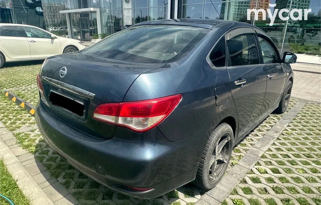 Nissan Almera 2014