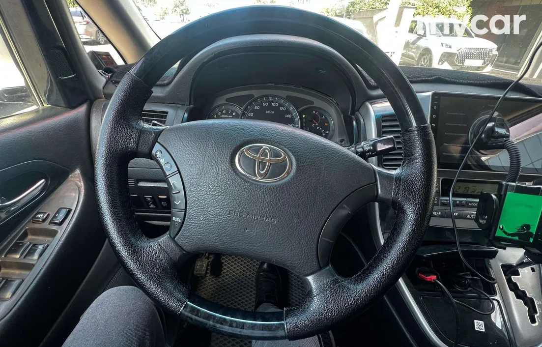 Toyota Alphard 2003