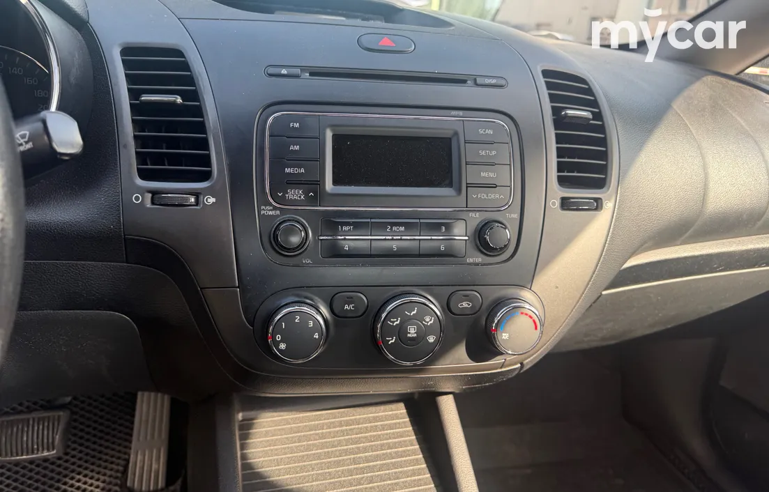 Kia Cerato 2013