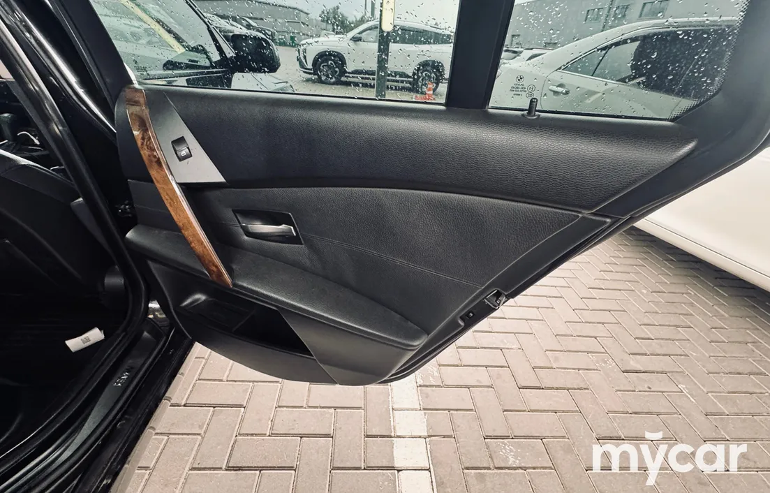 BMW 5 серия 2006