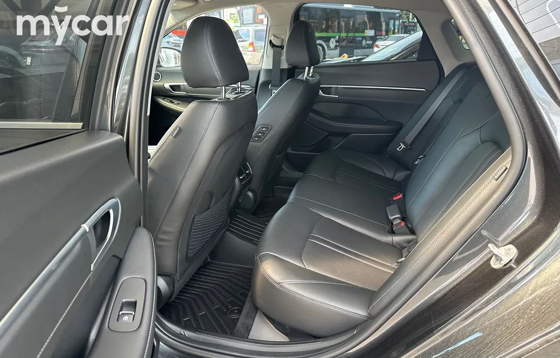 Hyundai Sonata 2025