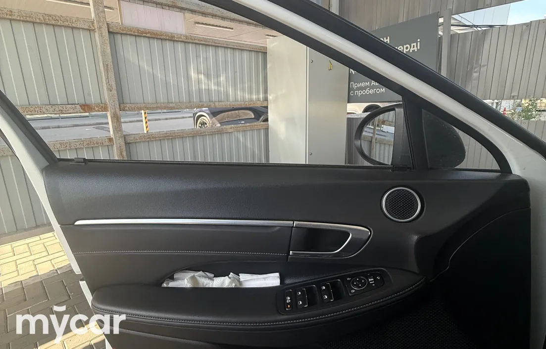 Hyundai Sonata 2023