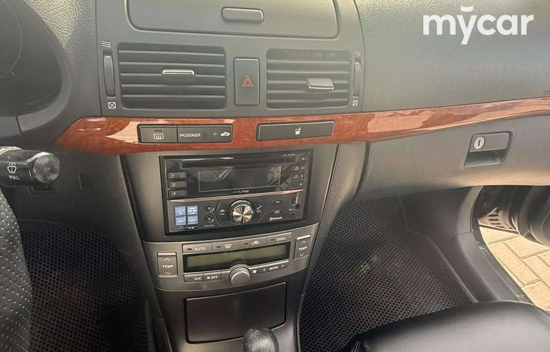 Toyota Avensis 2008