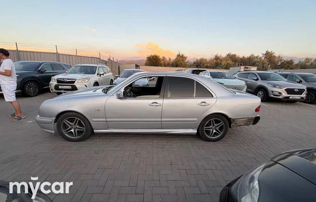 Mercedes-Benz E-Класс 1996