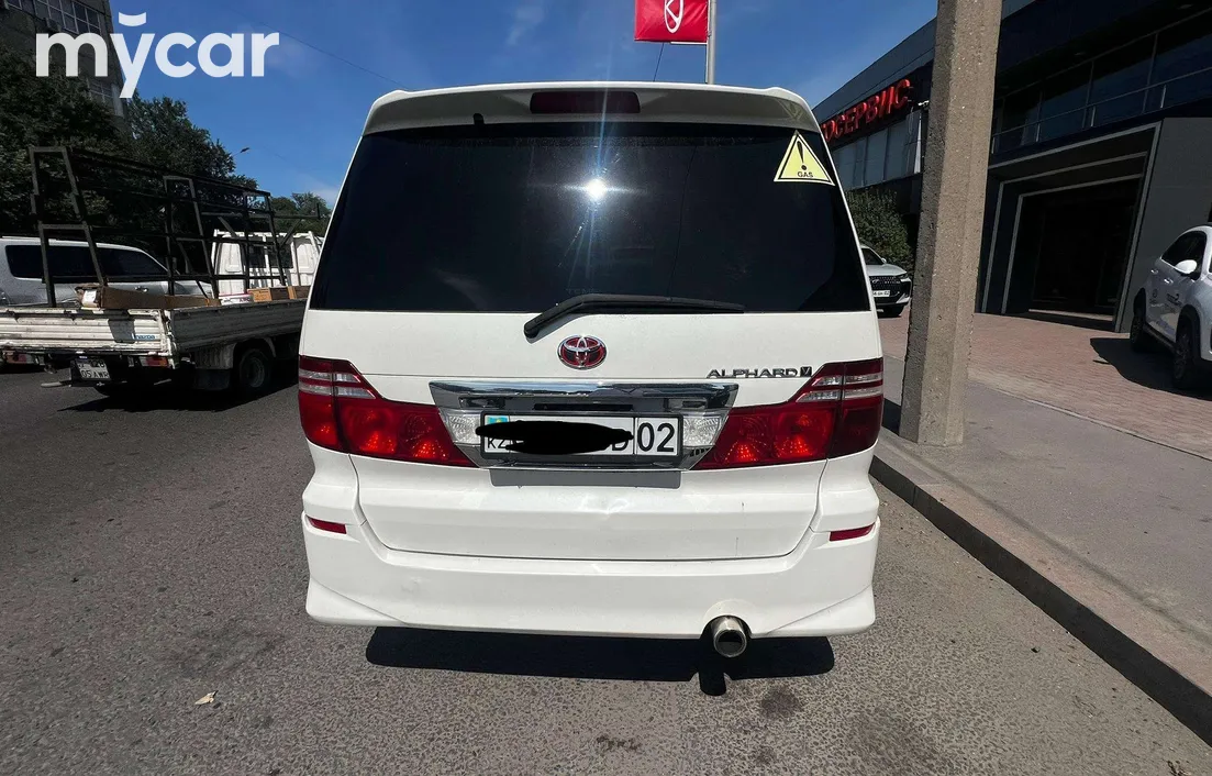 Toyota Alphard 2003