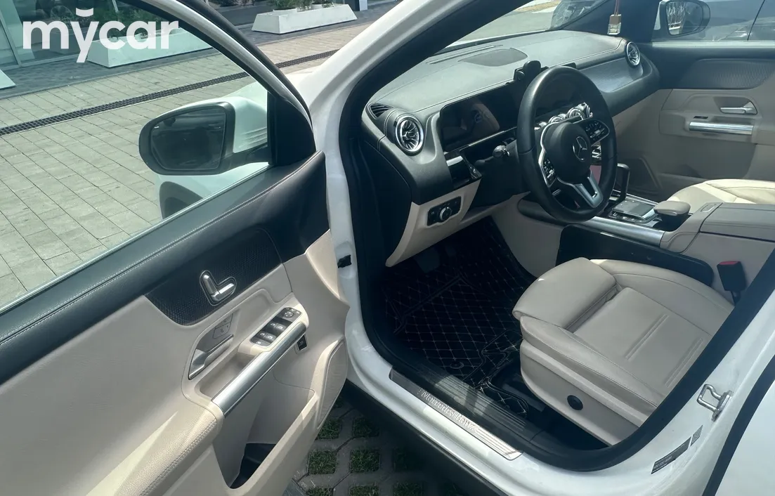 Mercedes-Benz EQE 2022