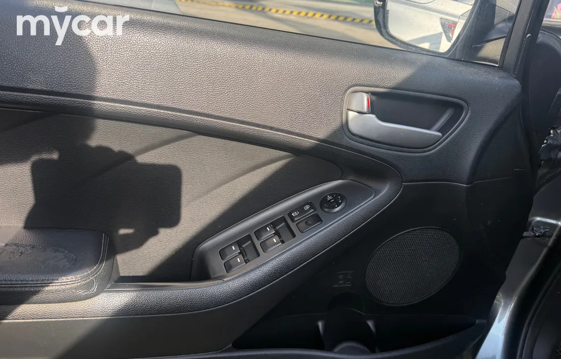 Kia Cerato 2013