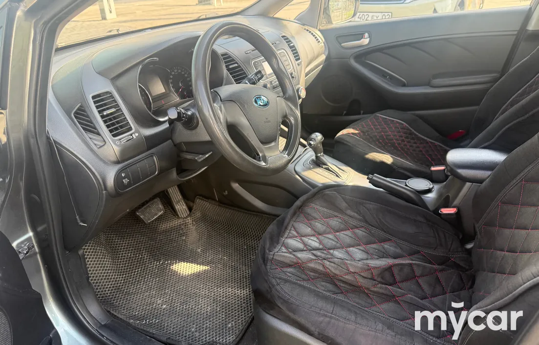 Kia Cerato 2013