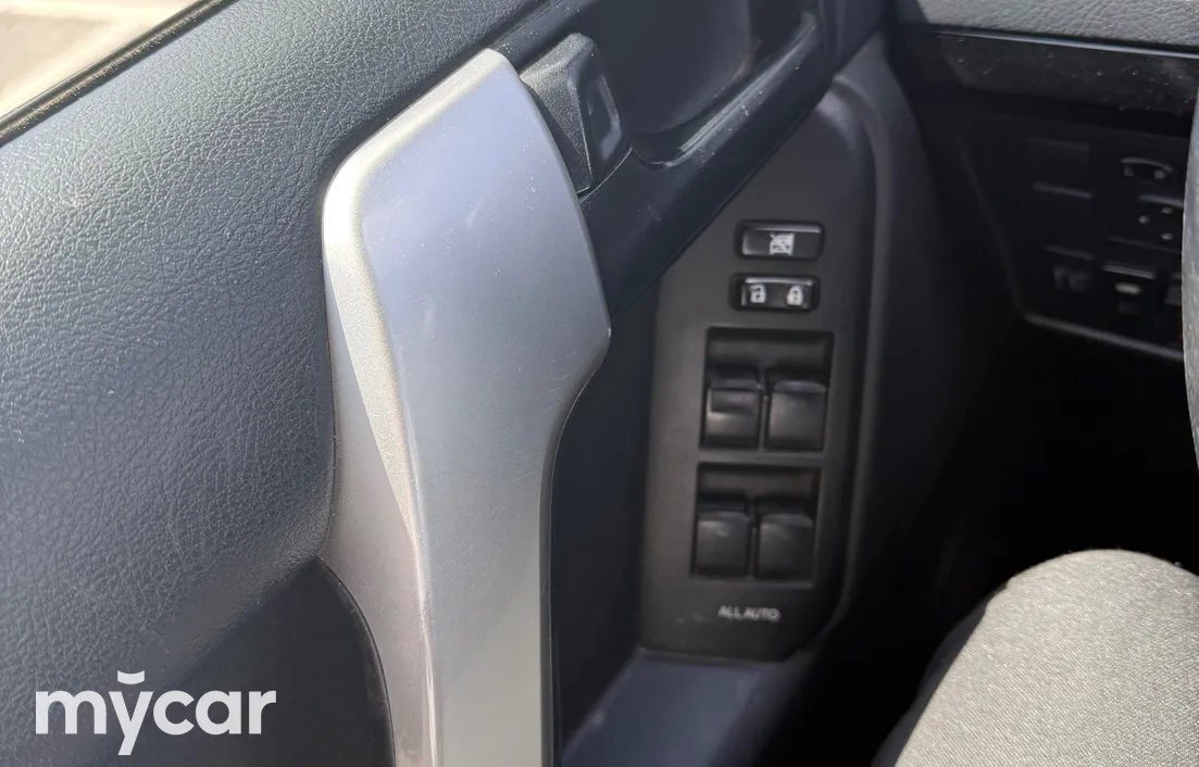 Toyota Land Cruiser Prado 2017