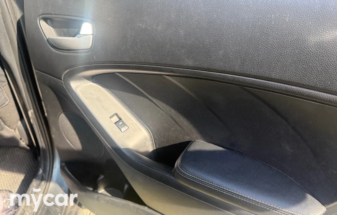 Kia Cerato 2013