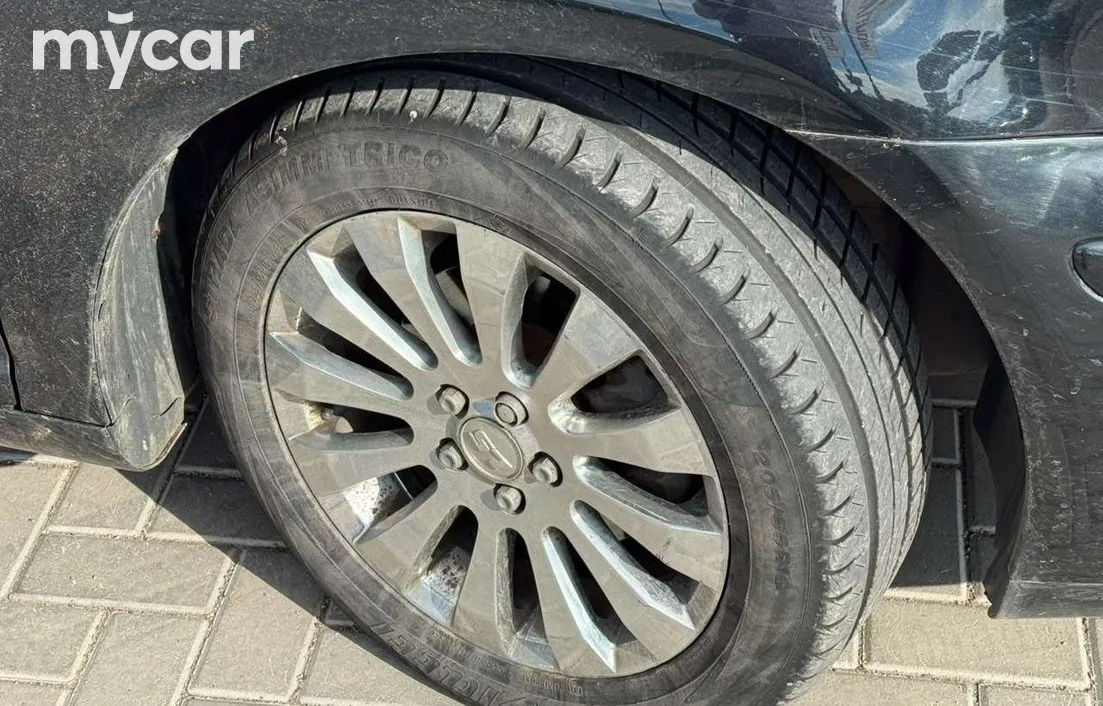 Toyota Avensis 2008