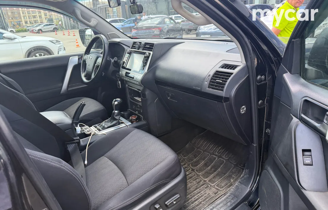 Toyota Land Cruiser Prado 2017