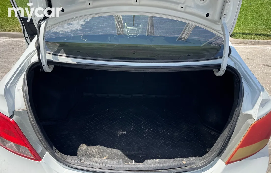 Hyundai Accent 2014