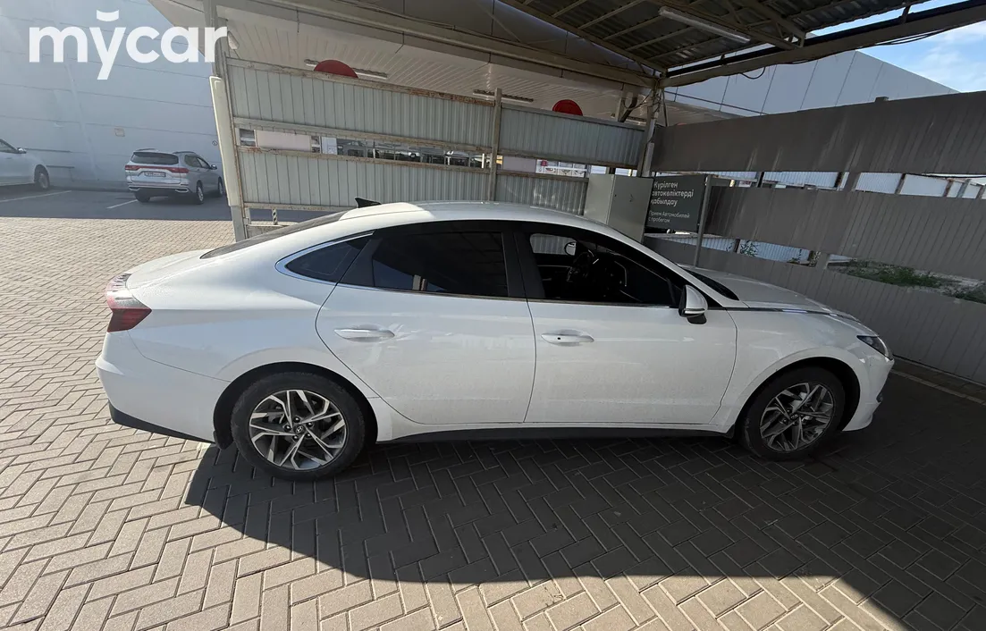 Hyundai Sonata 2023