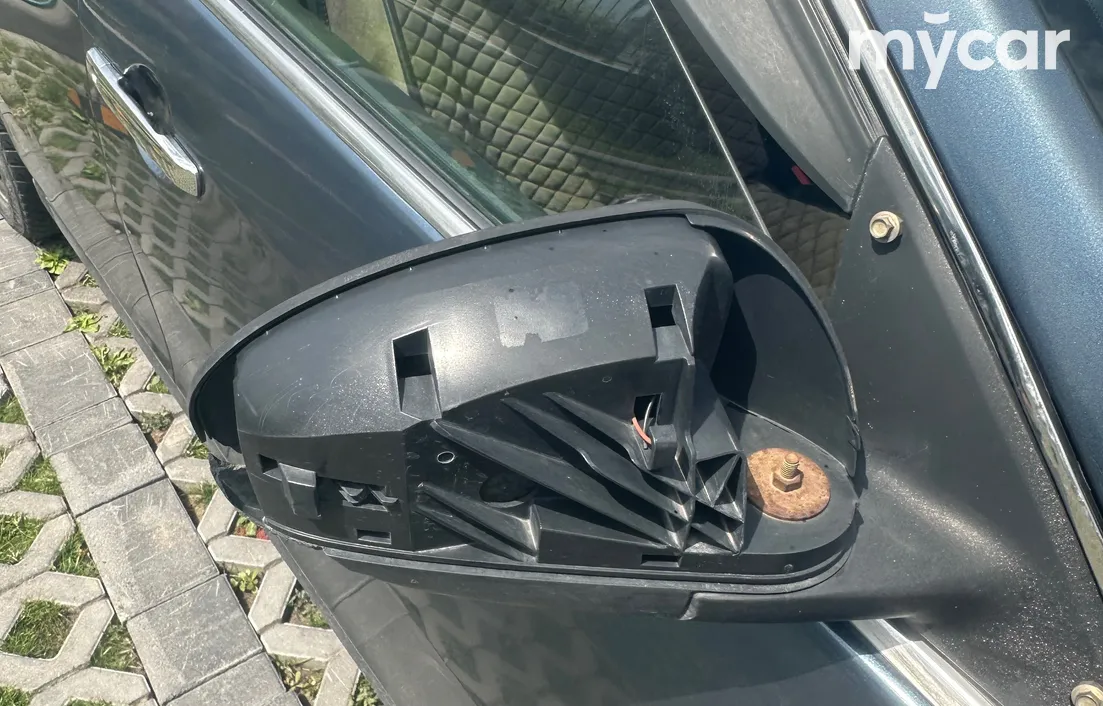 Nissan Almera 2014
